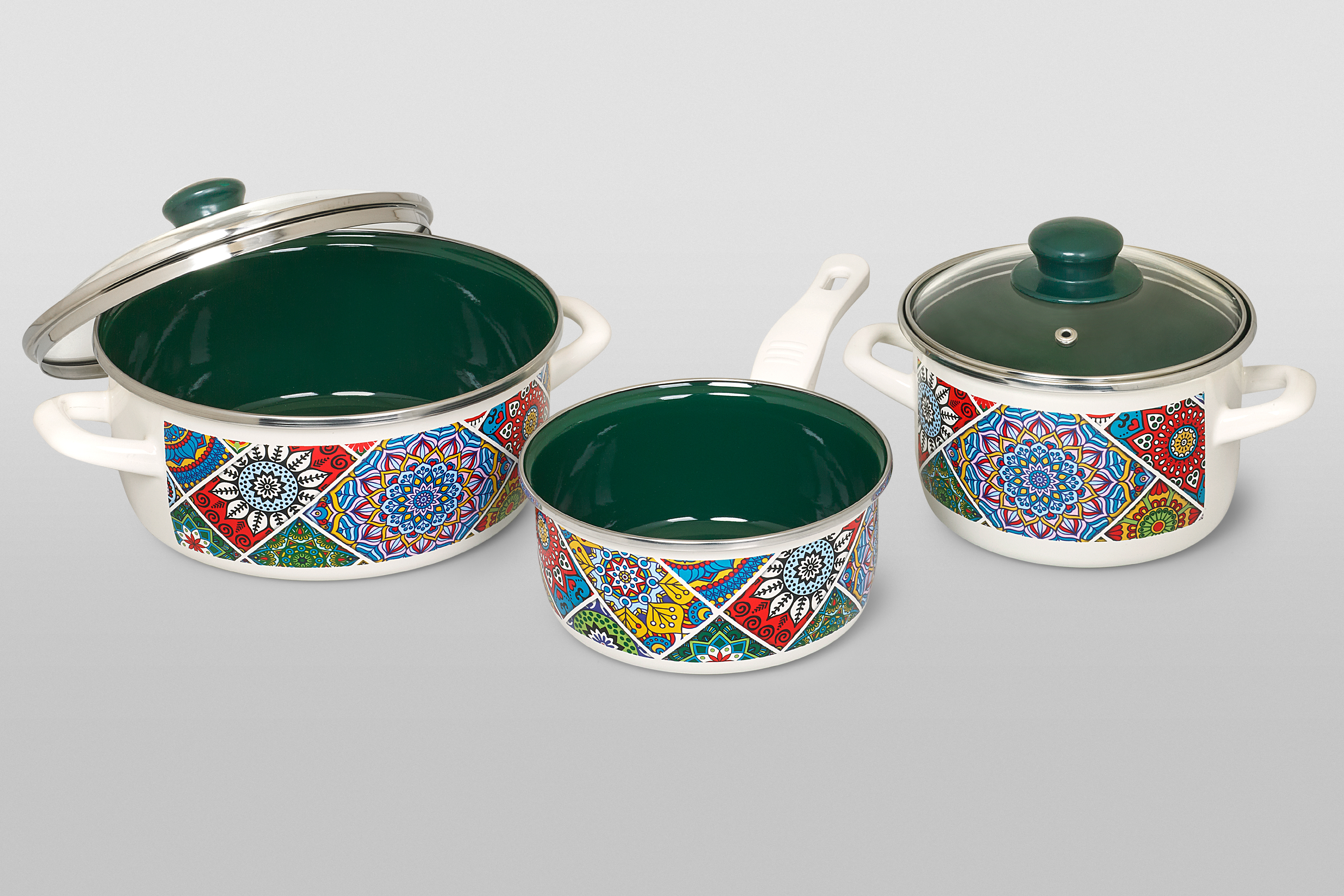 Набор посуды 5/1: кастрюли  эмалированные со стеклянными крышками: 2.0 л, 3.2 л, ковш 1.5 л 