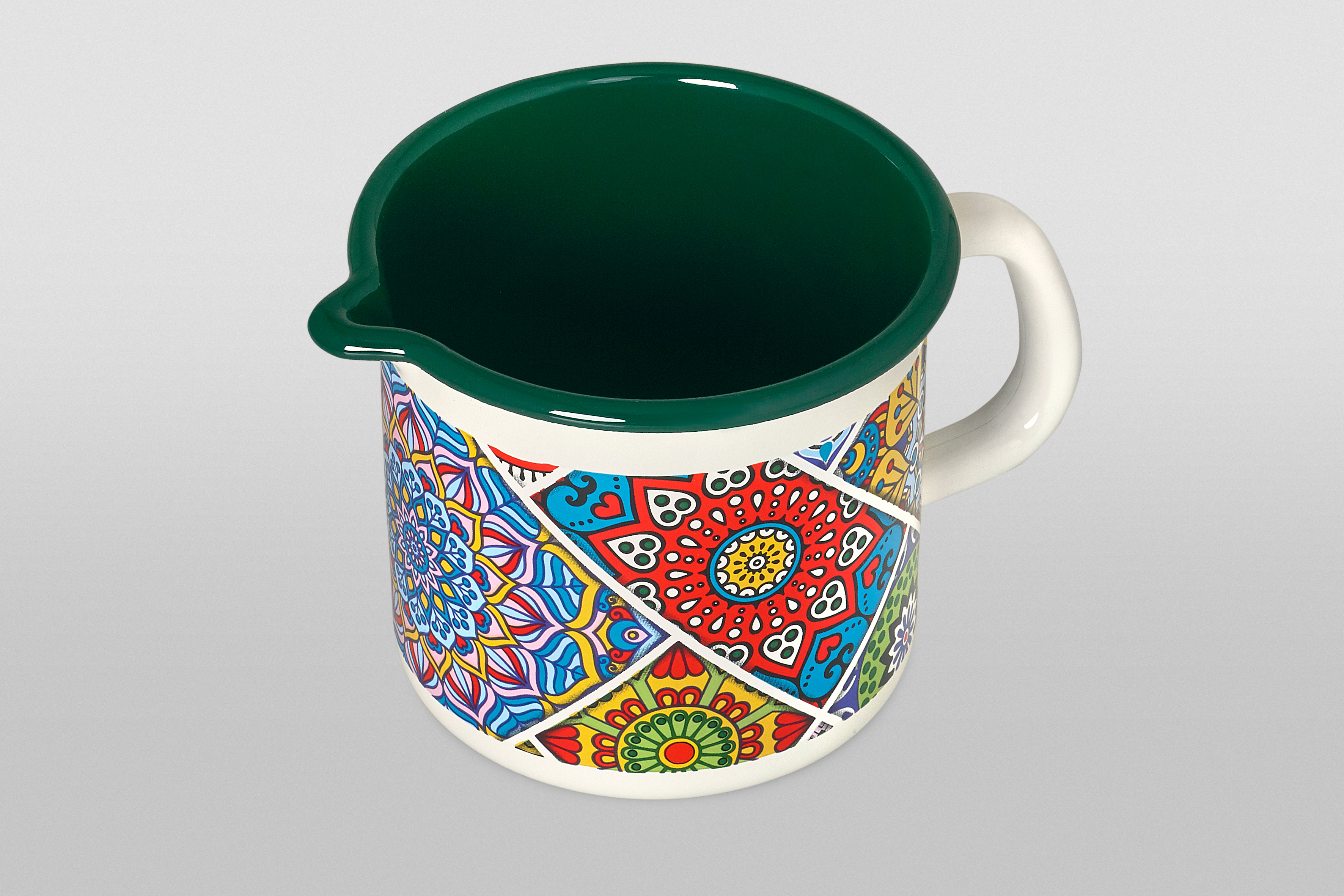 Кружка эмалированная с носиком, 10 см, 0.8 л