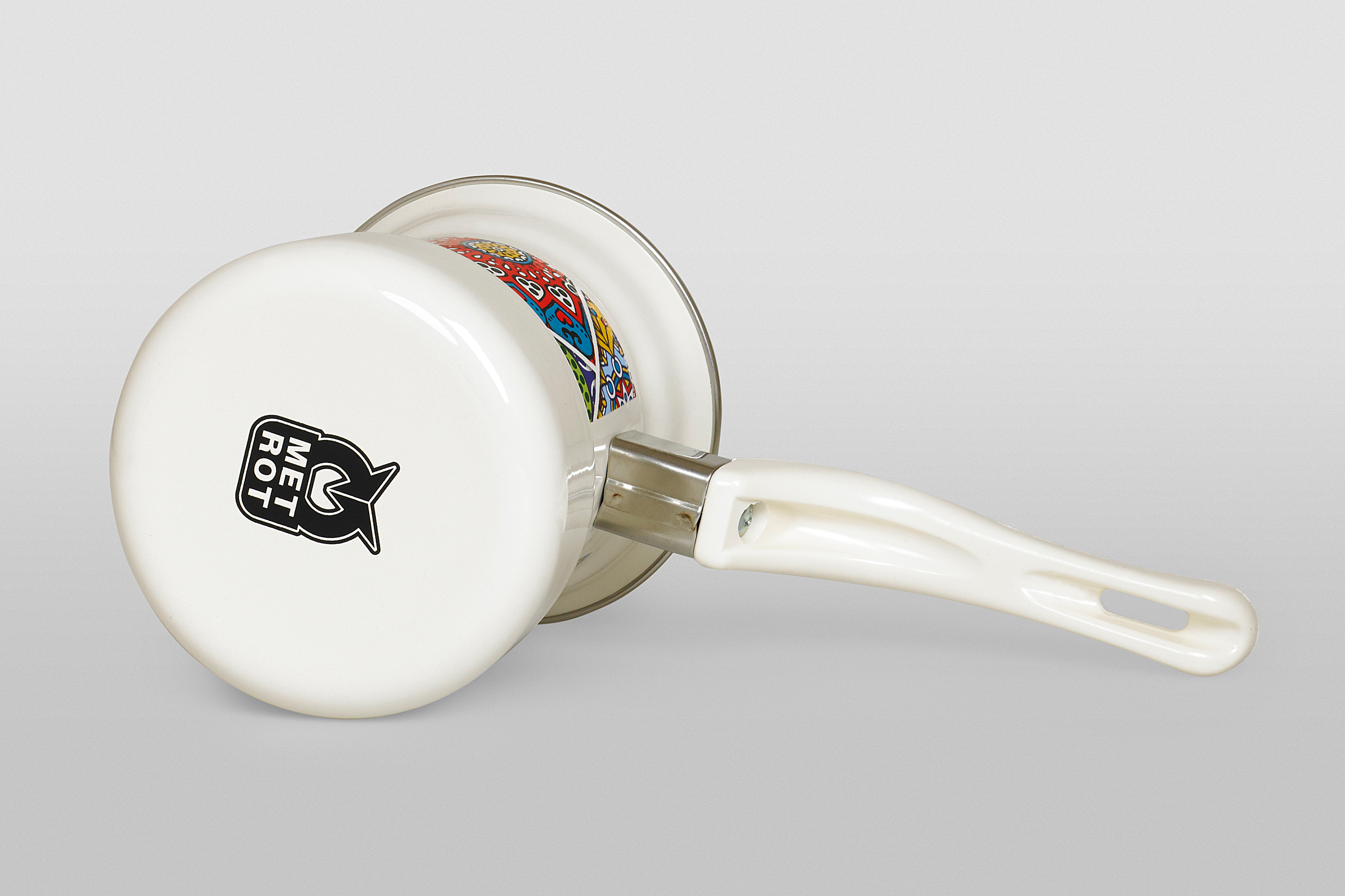 Турка эмалированная с бакелитовой ручкой, 9 см, 0.4 л