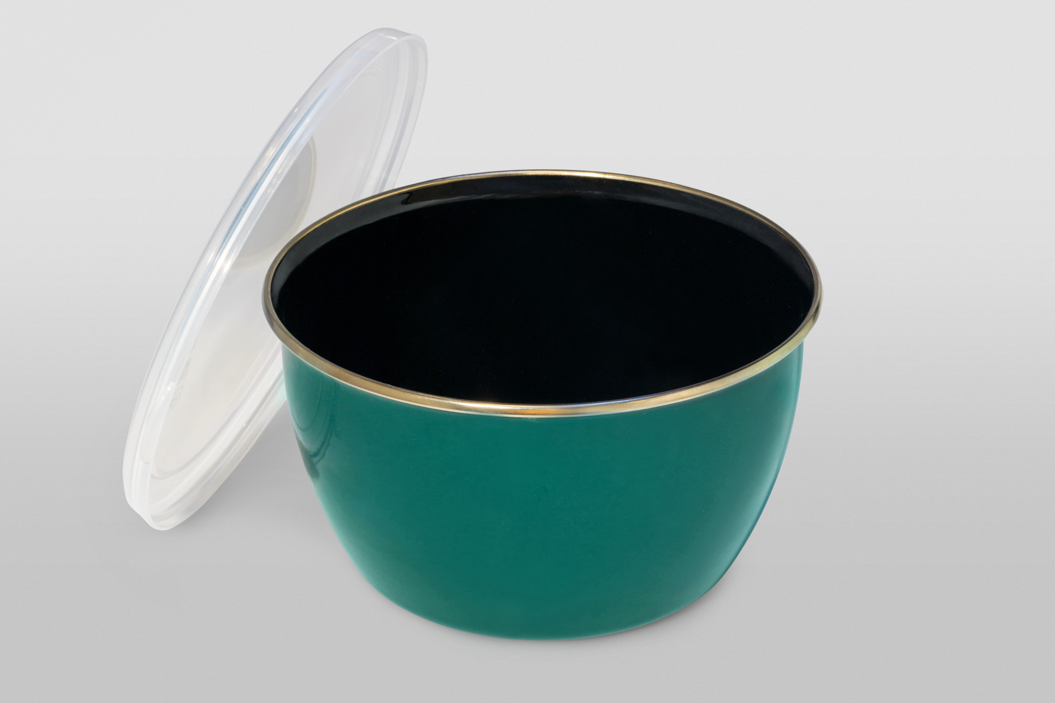 Миска эмалированная без ручек с пластиковой крышкой, 1.7 л