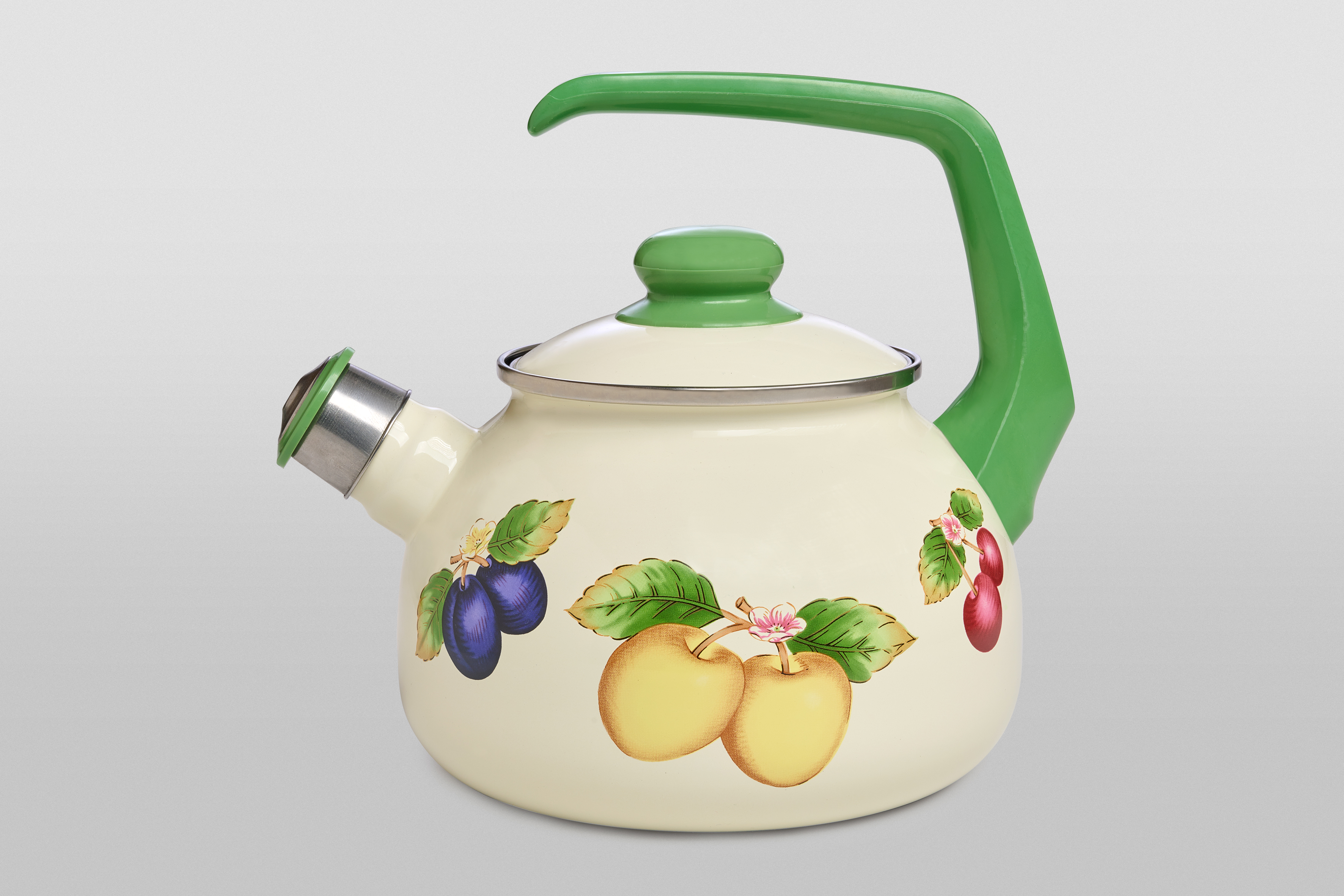 Чайник эмалированный с бакелитовой ручкой, со свистком, 2.5 л