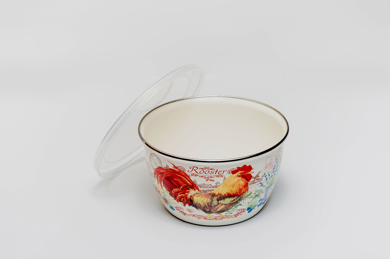 Миска эмалированная без ручек с пластиковой крышкой, 1.15 л