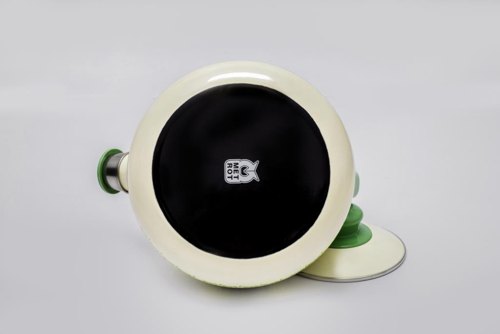 Чайник эмалированный с бакелитовой ручкой, со свистком, 2.5 л